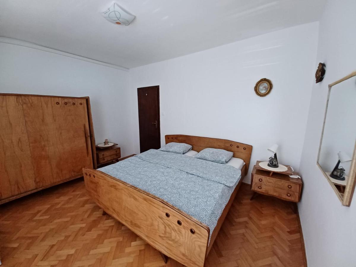 Apartments Andrea Jesenice  Kültér fotó